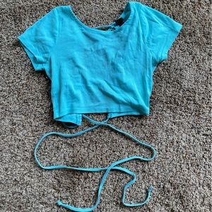 Blue crop top💙